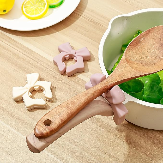 Koythin 3-Piece Bow Silicone Spoon Rest and Spatula Holder, Cute Spoon Rest for Kitchen Counter, Bow Shaped Cooking Holder and Steam Release, Drip-Free Kitchen Gadgets for Pots & Pans (Pink)