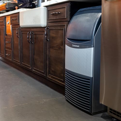 Scotsman UN0815A-1 15-Inch Air-Cooled Nugget Undercounter Ice Maker Machine with 36 lb. Storage Capacity, 79 lbs/Day, 115v, NSF