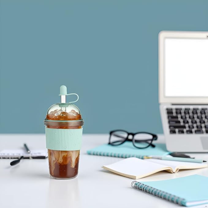 Reusable Ices Coffee Cups with Lids and Straws 17oz, Boba Cup with Straw,Tumbler with Silicone Sleeve for Cold Drinks, Iced Coffee, Bubble Tea ，light Blue
