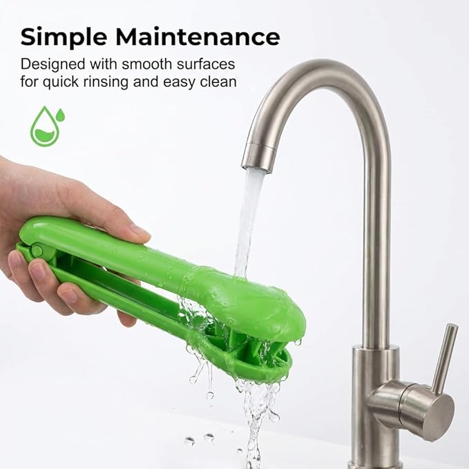 Grape Cutter Slicer, 2026 New Grape Cutter Tool, Grape Tomato Cherry Strawberry Cutter Tools Into 4 Pieces for Vegetable Fruit Salad, Quarter Grape Slicer Kitchen Gadget (1PC)