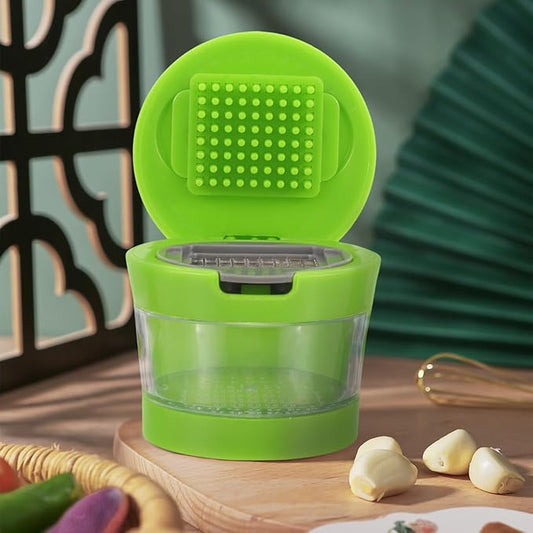 PRETYZOOM 1PC Mini Garlic Chopper with Container, Manual Garlic Press with Stainless Steel Blade, Handheld Mincer Presser Kitchen Gadget- 2.5x2.5x2.9''