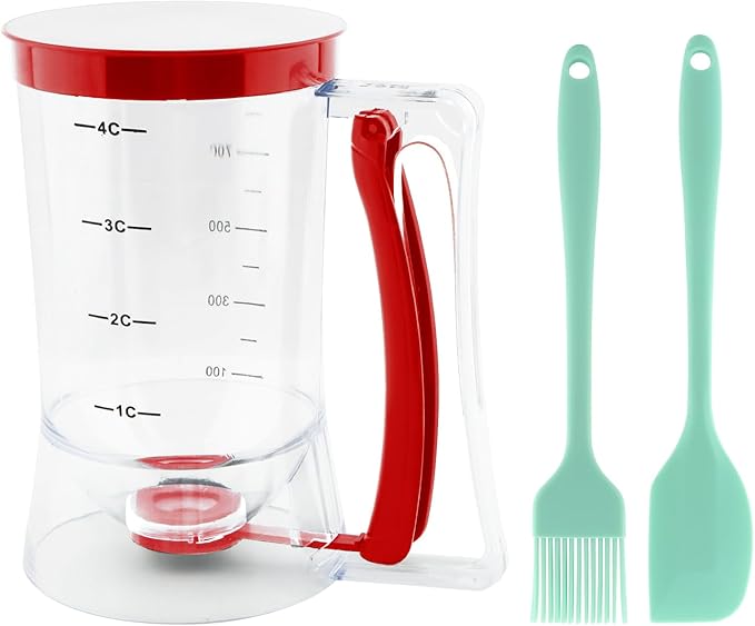 4 Cup Pancake Cupcake Batter Dispense, 900mL Pancake Dispenser With Measuring Label Squeeze Handle Bracket and Silicone brush scraper for Waffles, Muffins, Crepes & Cupcakes(Red)