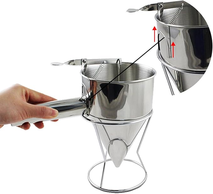 20oz Stainless Steel Pancake Batter Dispenser, Funnel Cake Dispenser with Squeeze Handle and Bracket, Pancake Dispenser for Pancakes, Cupcakes, Takoyaki and Baked Goods (20 oz)