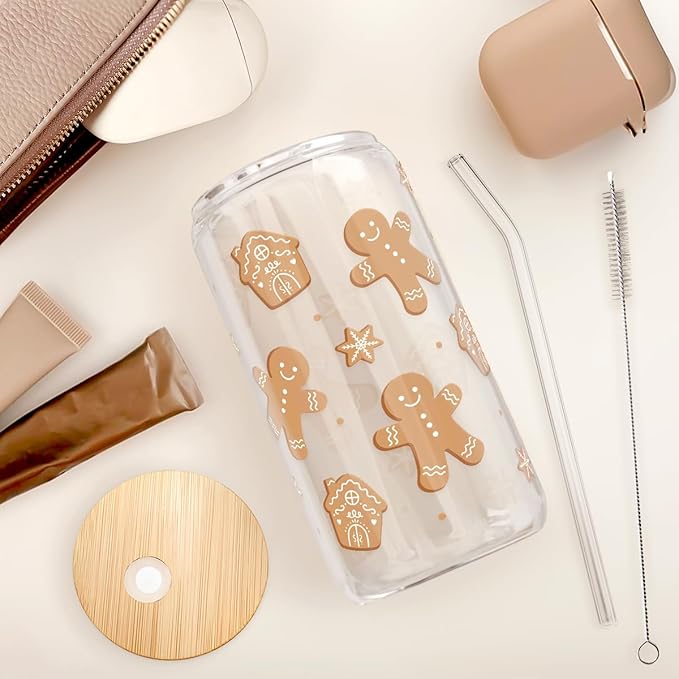 SANDJEST Gingerbread Christmas 16oz Can Glass Tumbler with Bamboo Lid & Straw - Iced Coffee Cup for Women Girls, Aesthetic Cups Gifts for Xmas