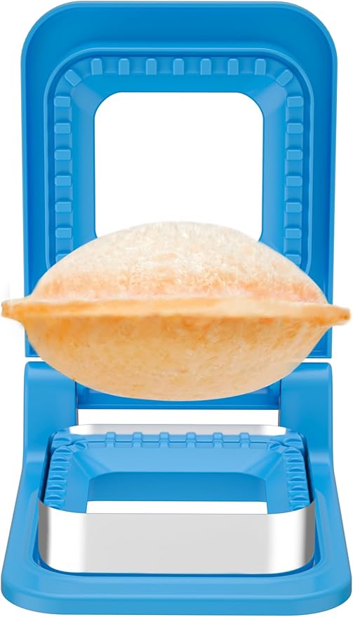 HiYZ Sandwich Cutter and Sealer - Square Stainless Steel Decruster Sandwich Maker - Peanut Butter and Jelly Crustless Sandwich Bread Pancake Maker Cookie Cutter for Kids Children Boys Girls