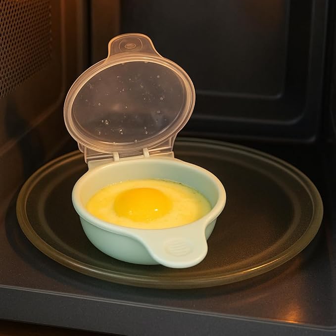 Microwave Egg Cooker for Sandwiches & Omelets – BPA-Free Microwave Egg Poacher, Fried Egg Maker, Omelet Maker, & Scrambled Egg Cooker – Cooks 2-3 eggs in less then 2 minutes Breakfast Maker by Dependable Industries Inc. Essentials