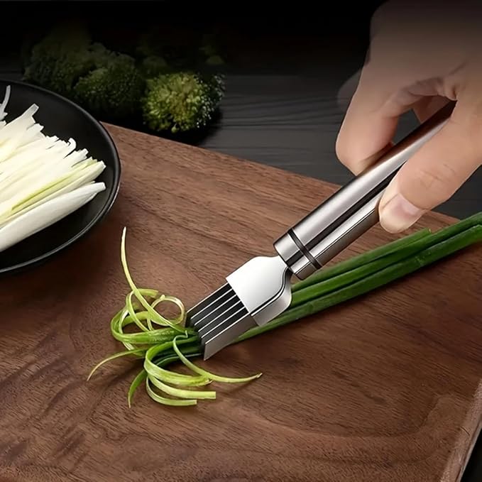 Green Onion Slicer, Multi-Blade Kitchen Herb Cutter, Professional Scallion Shredding Tool (1, Silver and black)
