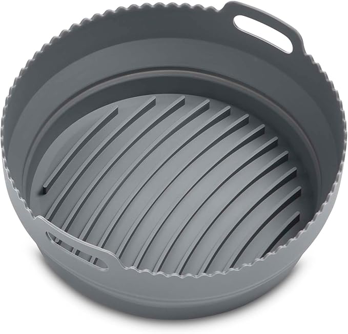 HIC Kitchen Collapsible Round Air Fryer Liner, Reusable, European-Grade Silicone, Fits 5 to 7-Quart Air Fryer Baskets