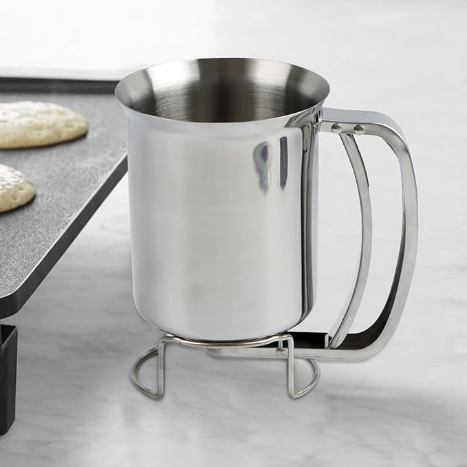 KAYCROWN 800ml Stainless Steel Pancake Batter Dispenser, Handheld Pancake Mix Dispenser, Cupcake Batter Dispenser for Baking Cake Cupcakes Crepes Waffles Pancake Kitchen Tool, Easy to Clean