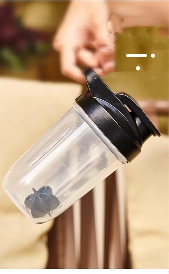 CHNLML Protein Shaker Bottle 400ML/16Oz w. Shaker Ball for Protein Shake, Shaker Bottle with Mixing Ball, Leak-Proof, BPA-Free, for Gym, Workout, Juice Mixer (Green/Clear, 16Oz-400ML-1Bottle)