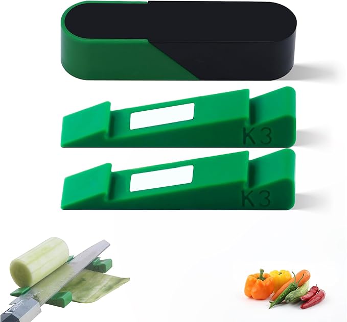 Ultrathin Sectioning Aid, Vegetable Sheet Cutter Slicer, Creative Kitchen Cutting Aid Gadgets Tool, Food Slicer Assistant Tool for Slicing Cucumber Carrot (3mm Green)