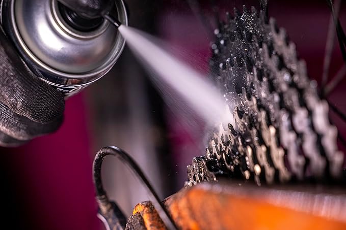 Muc-Off High-Pressure Quick Drying Degreaser 25.4 fl oz | No-Rinse, Quick Dry Formula | Heavy-Duty Chain Degreaser for MTB, Gravel & Road Bikes