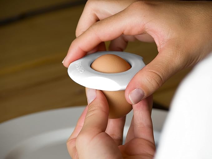 cregg 3-in-1 Egg Topper - White – Egg Cracker, Cup & Serving Ring – Made in Germany – For Soft & Hard Boiled Eggs – Egg Shell Opener – Kitchen Gadget & Gift for Breakfast Lovers