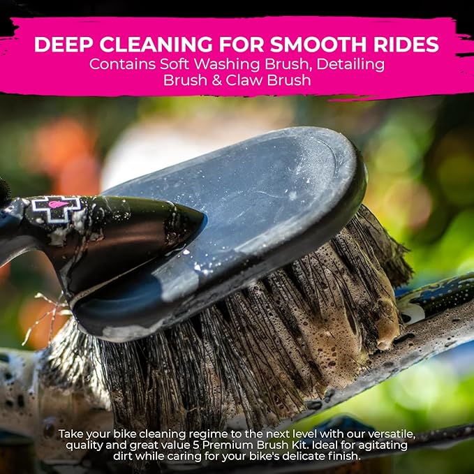 Muc-Off Nano Tech Bike Cleaner 1L | Biodegradable Formula, Safe on Carbon Fibre and All Surfaces | Breaks Down Dirt on a Molecular Level