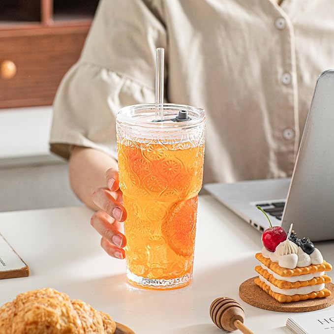 INSETLAN 20oz Begonia Flower Glass Tumbler Set of 4 – Thickened Glass Cups with Lids and Glass Straws for Iced Coffee, Smoothies, Milk, Water, and More – Elegant& Durable Drinkware