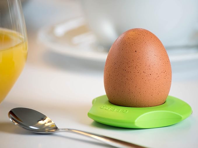 cregg 3-in-1 Egg Topper - Green – Egg Cracker, Cup & Serving Ring – Made in Germany – For Soft & Hard Boiled Eggs – Egg Shell Opener – Kitchen Gadget & Gift for Breakfast Lovers
