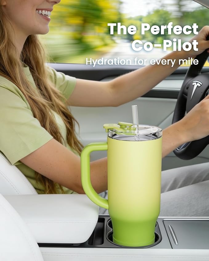 Renoj Insulated Mug 100% Leak Proof Insulated Water Bottle for Iced Coffee & Hot Drinks - Fits Car Cup Holder, Ideal Gift, 2 Straws & Silicone Boot - SnapShift Green Gradient 32 oz