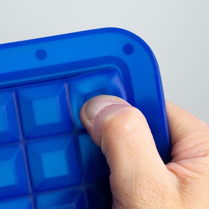 Lurch 240750 Ice Former Arctic Cube 2 cm Ice Cube Tray for 54 Ice Cubes with Transparent Lid Blue
