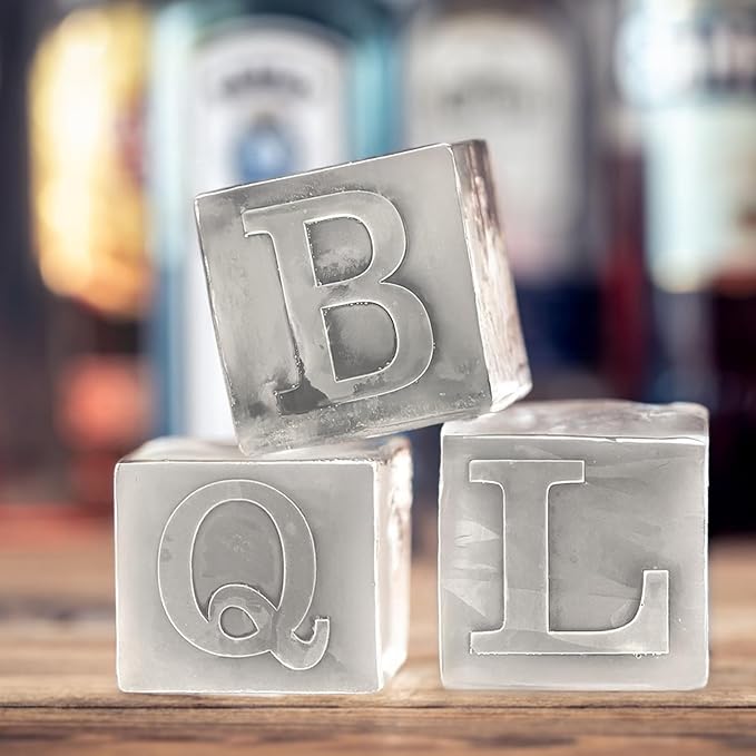 Monogrammed Ice Cubes Mold with Lid, 2 inch Whiskey Ice Cube Tray, Personalized Initials Silicone Cocktail Ice Cube Mold, Wedding Monogram, Thank You Gift, Gifts for Dad (Letter C)