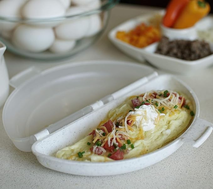Culinary Elements Microwave Omelet Maker, Nonstick 3-Egg Capacity, Quick & Easy Breakfast Cooker, BPA-Free, Dishwasher Safe
