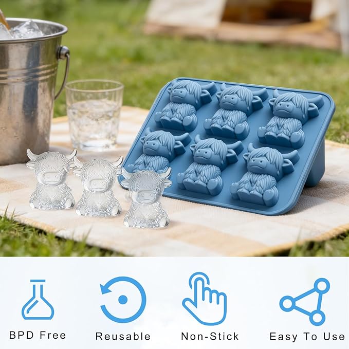 Mini Highland Cow Ice Cube Mold，Cute 3D Highland Cow Silicone Ice Cube Tray，Reusable Dessert Mold, Cow Shaped Ice Cube Trays For Whiskey，Drinks, Parties, Bar, Birthday & Gift