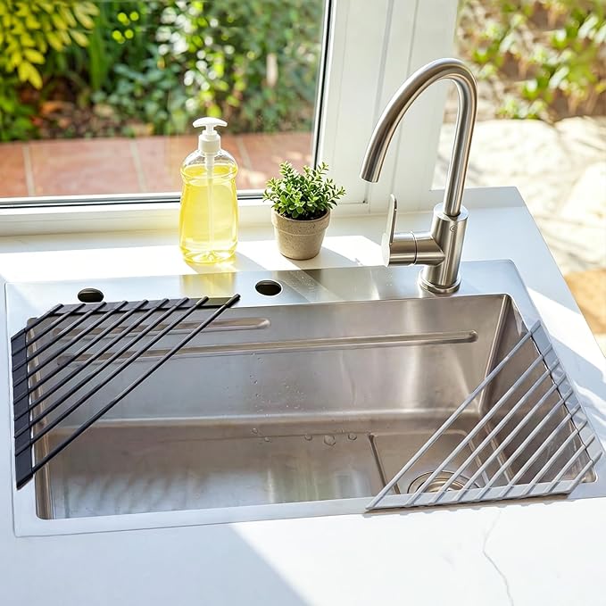 Corner Sink Caddy, Ohuhu Sponge Holder for Kitchen Sink Organizer Silicone Wrapped Steel Anti Slip Rust Triangle Over the Sink Dish Drying Rack for Sink Corner Multipurpose Drainer Trivet Space-Saving