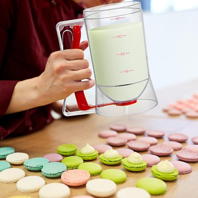 FillTouch 2 Pcs Cupcake Batter Dispenser Pancake Mix Dispenser 4 Cups with Squeeze Handle Tools for Pancake, Cupcake, Cookie, Cake, Waffles, Ice Cream Baking Gifts for Kitchen Housewarming (Red)