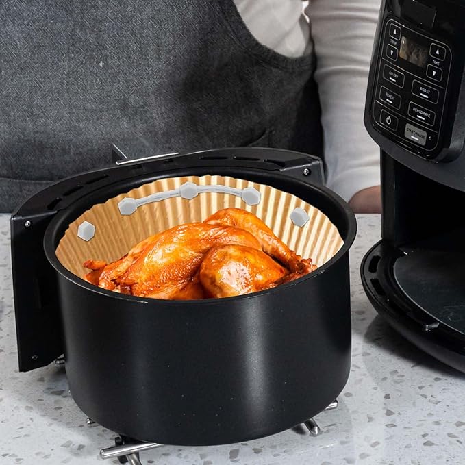 2 Sets Air Fryer Magnet Silicone Buckle, Air Fryer Magnets for Parchment Paper Liners Silicone Magnetic Buckle Prevent Paper Burning Kitchen Accessories (Gray)