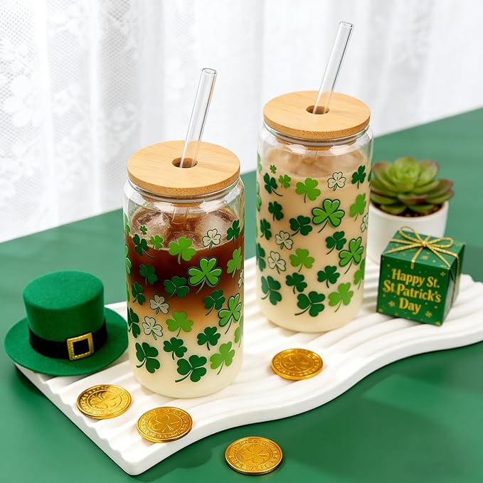 Mason Life Irish Shamrocks Glass Tumbler, 18 OZ Cute Glass Cup with Lid and Straw, St Patricks Day Drinking Cup with Keychain, Lucky Clover Beer Can Glass, Irish Gift for Women Girls