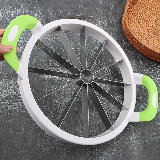 Extra Large Watermelon Slicer Cutter, Stainless Steel Watermelon Knife Set with See-d Remover, Sharp Fruit Cutter Round Divider for Cantaloup Melon Pineapple, Fruits up to 30cm(COLOR:Green)