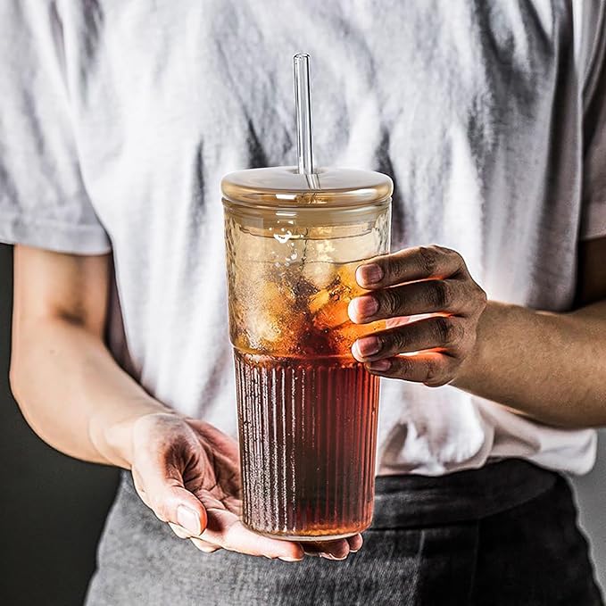 JunVpic Glass Cups with Lids and Straws, Amber 20 OZ Iced Water Glasses Tumblers for Ice Juice, Tea, Milk, Smoothie and Cold or Hot Drinks, Set of 2