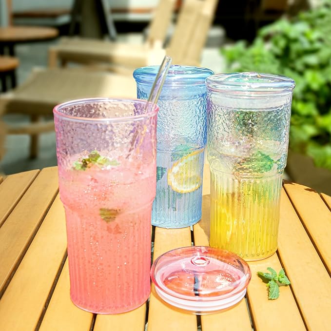 Puraville 2 Pack 20oz Glass Gups with lids and Straws, High borosilicate Reusable Iced Coffee Cup Tumbler, Leak Proof Driking Glass Mug for Water, Juices, Cocktails, Rainbow