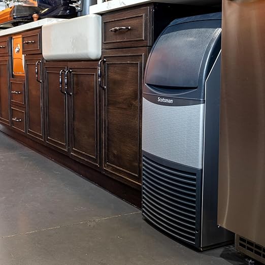 Scotsman UN1215A-1 15" Air-Cooled Nugget Undercounter Ice Maker Machine with 36 lb. Storage Capacity, 119 lbs/Day, 115v, NSF
