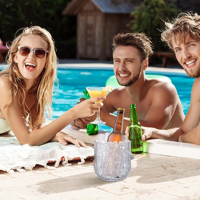 Operitacx Small Plastic Ice Bucket with Tongs and Handle Clear Portable Ice Cube Bucket 5.11 Height for Wine Beer Beverage Cooler and Party Use