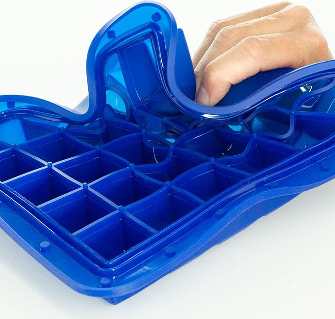 Lurch 240755 Ice Former Arctic Cube 3 cm Blue Ice Cube Tray for 30 Ice Cubes with Transparent Lid Blue
