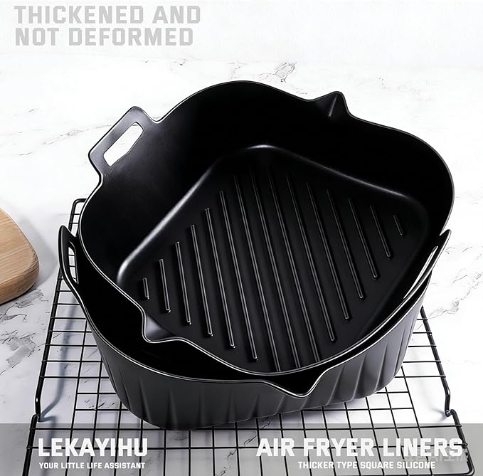 2 Pack Air Fryer Liners,8.5 Inch Silicone Airfryer Liners,Air Fryer Accessories,Reusable Baking Tray Oven Accessories,Replacement of Flammable Parchment Paper (Red Blue) (Black 2 pcs)