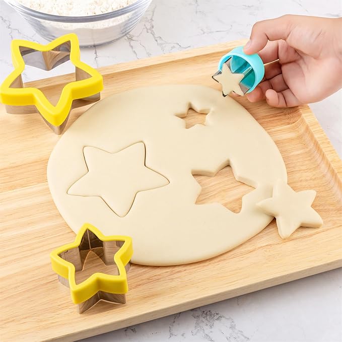 Nifogo Star Cookie Cutters 5 Pcs, Mini Small Large Sizes Stainless Steel Sandwich Cutter, Vegetable Fruit Cutters Shapes for Kids Boys Girls