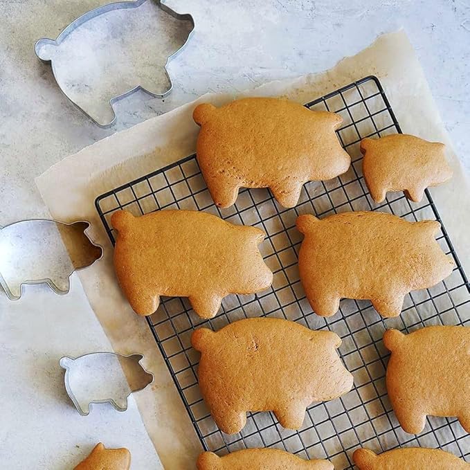 Pig Cookie Cutters Set of 5 – Stainless Steel Sandwiches Cutters & Biscuit Molds for Kids – Sturdy Cutters for Cookies, Sandwiches – Small to Large Sizes 1.37 to 4.52 Inches – Food Grade & Health Safe
