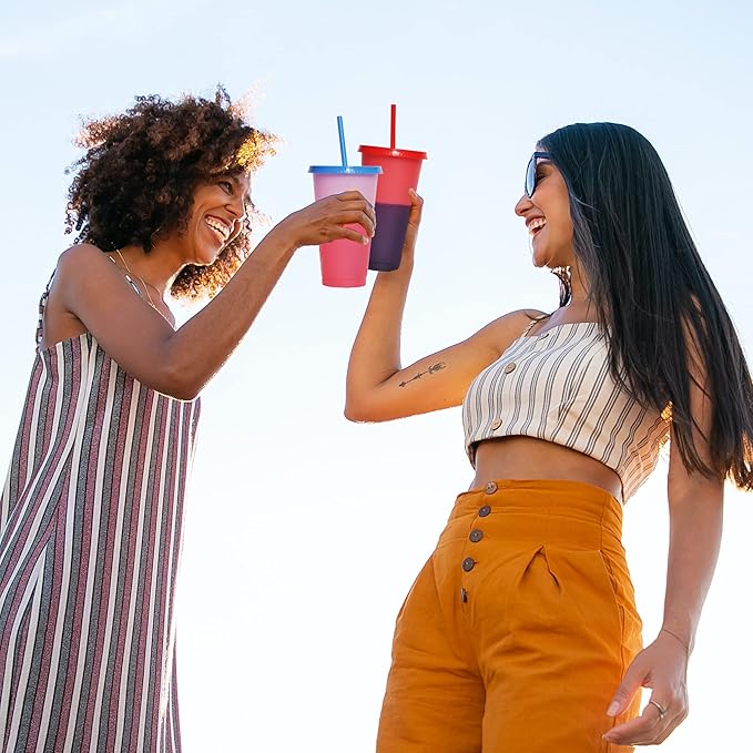 Color Changing Cups, 9 Pack 24oz Plastic Tumblers, Reusable Iced Coffee & Smoothie Cups with Lids and Straws for Parties and Travel