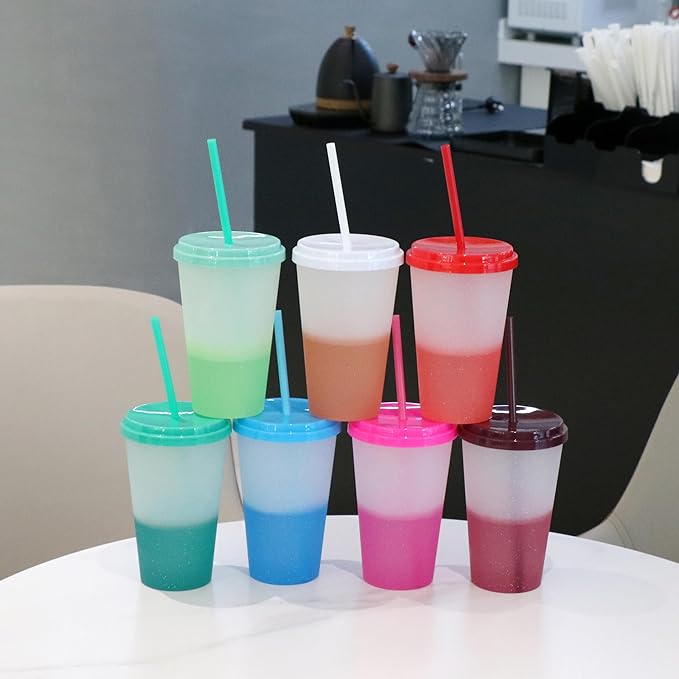 Color Changing Cups, 24 Pack 24oz Plastic Tumblers, Reusable Iced Coffee & Smoothie Cups with Lids and Straws for Parties and Travel (Bright, 24 Pcak)