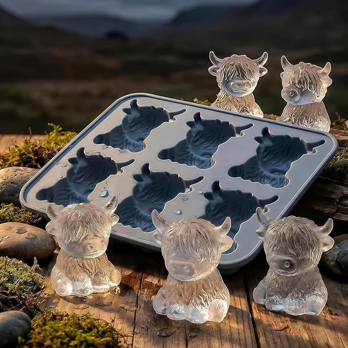 Mini Highland Cow Ice Cube Mold, Highland Cow Ice Cube Tray, 3D Cute Cattle Silicone Ice Cube Trays for Whiskey Cocktails Beer Coffee & Drinks Party, Reusable Animal Ice Cube Tray (6-Cavity)