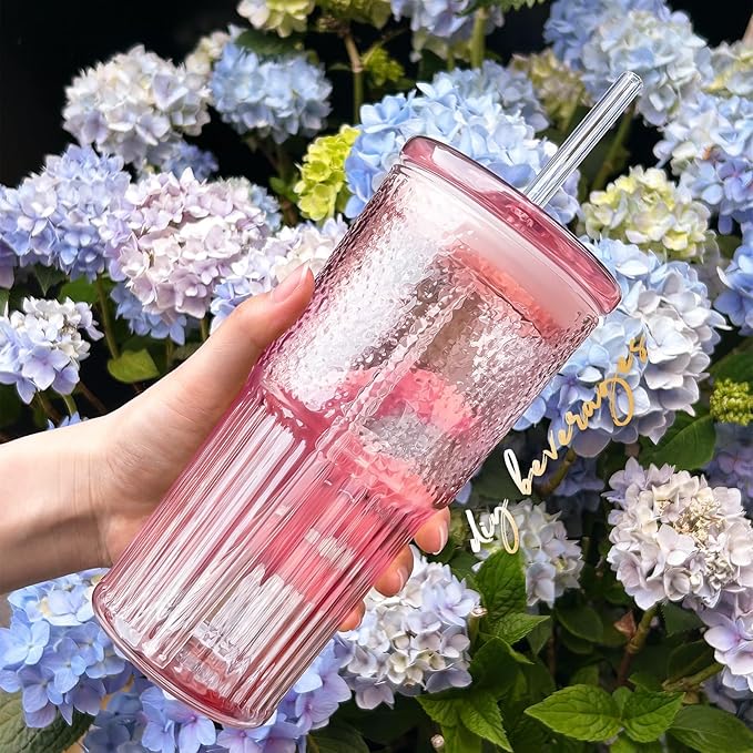 Puraville 2 Pack 20oz Glass Gups with lids and Straws, High borosilicate Reusable Iced Coffee Cup Tumbler, Leak Proof Driking Glass Mug for Water, Juices, Cocktails, Pink