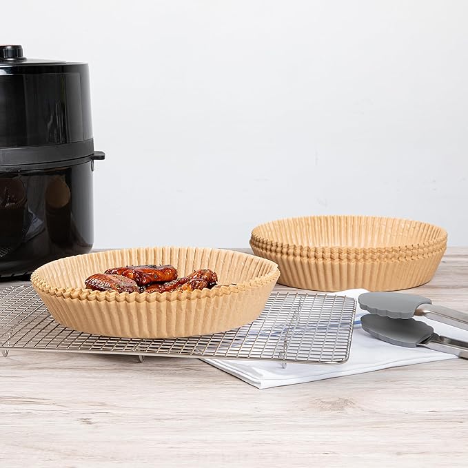 Restaurantware-Pastry Tek 8.1 x 8.1 x 1.8 Inch Air Fryer Liners, 100 Round Air Fryer Baskets - No-Stick Silicone Coating, Unbleached, Food-Grade Paper Liners, For Steamer, Microwave, Oven, Fry Pan