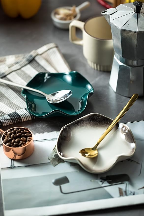 Miamolo Ceramic Spoon Holder for Stove Top, Cute Coffee Spoon Rest with Ruffled Edge for Coffee Bar, Cooking Stove Spoon Holder for Multiple Utensils, Modern Kitchen Decor Housewarming Christmas Gift