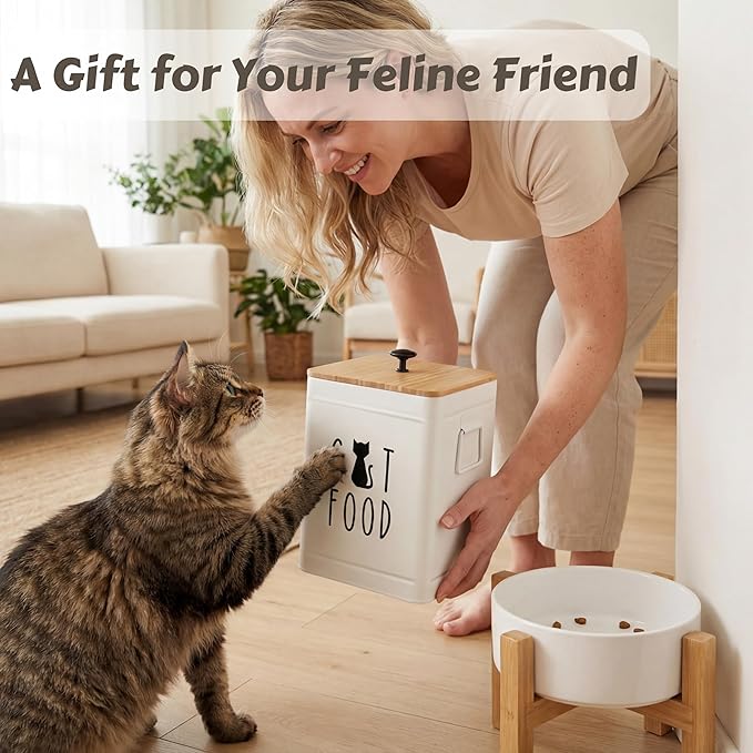 PERFNIQUE Cat Food Storage Container, Airtight Cat Treat Container with Bamboo Lid, 25 Cup Pet Food Storage for Kitchen Countertop, Treat Jars for Pets, Cat Food Container (White, with Spoon)