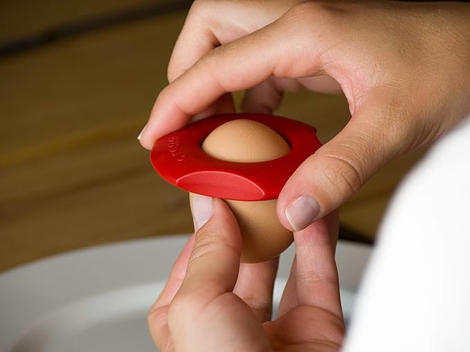 cregg 3-in-1 Egg Topper - Red – Egg Cracker, Cup & Serving Ring – Made in Germany – For Soft & Hard Boiled Eggs – Egg Shell Opener – Kitchen Gadget & Gift for Breakfast Lovers