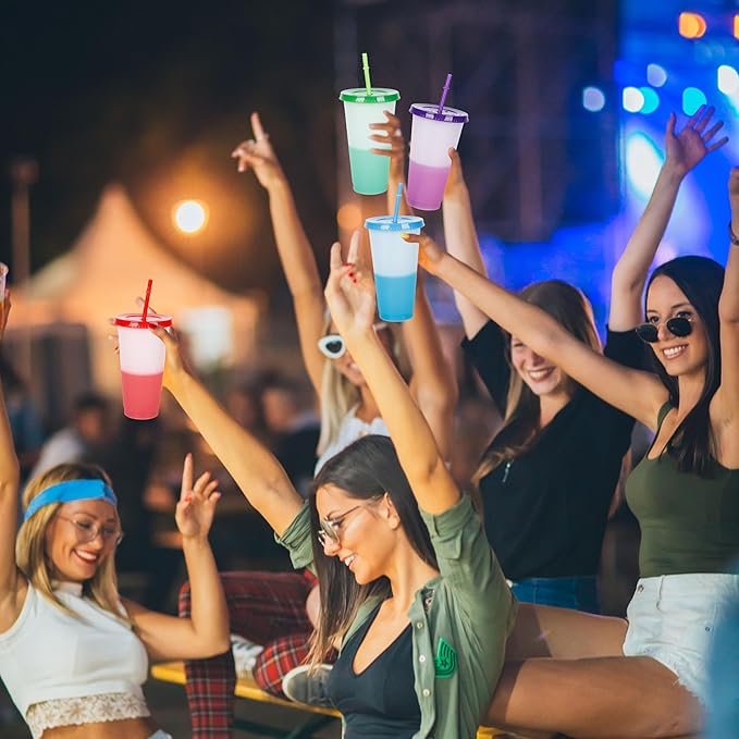Color Changing Cups, 24 Pack 24oz Plastic Tumblers, Reusable Iced Coffee & Smoothie Cups with Lids and Straws for Parties and Travel (24, White)