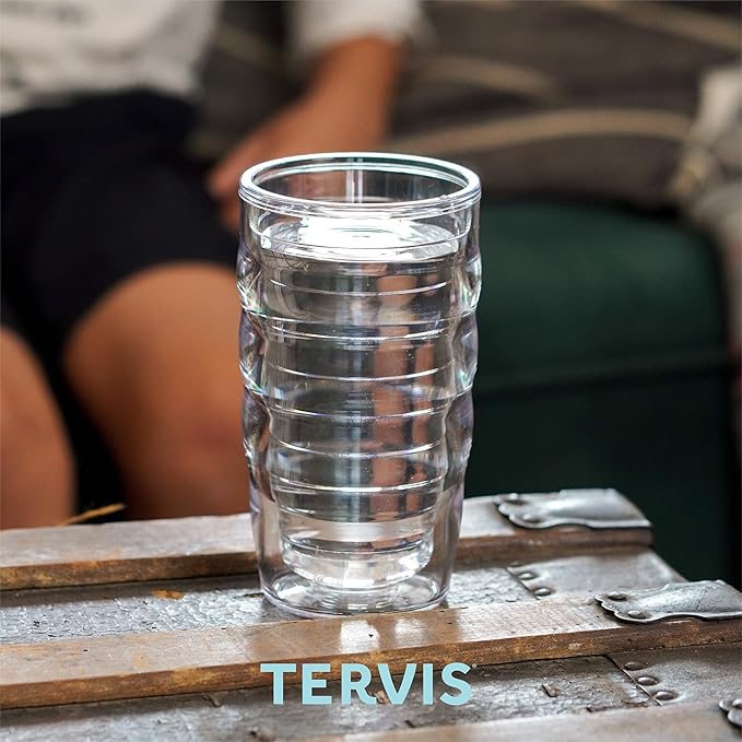 Tervis Clear & Colorful Lidded Made in USA Double Walled Insulated Tumbler Travel Cup Keeps Drinks Cold & Hot, 10oz Wavy, Pink Lid