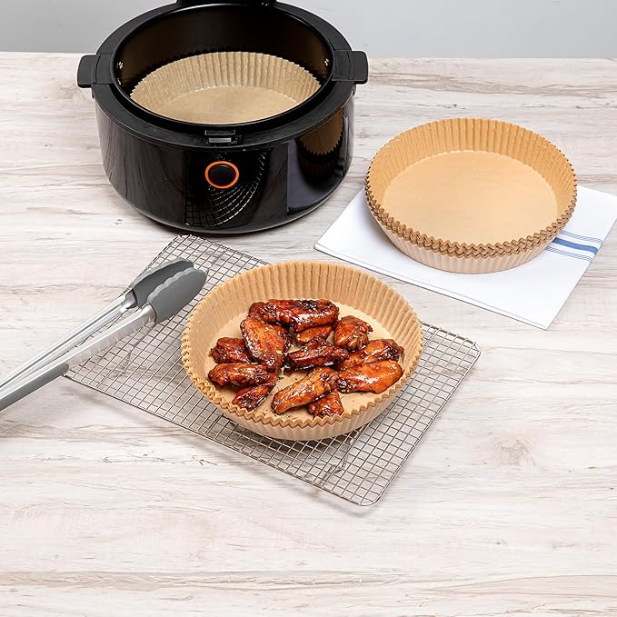 Restaurantware-Pastry Tek 8.1 x 8.1 x 1.8 Inch Air Fryer Liners, 100 Round Air Fryer Baskets - No-Stick Silicone Coating, Unbleached, Food-Grade Paper Liners, For Steamer, Microwave, Oven, Fry Pan